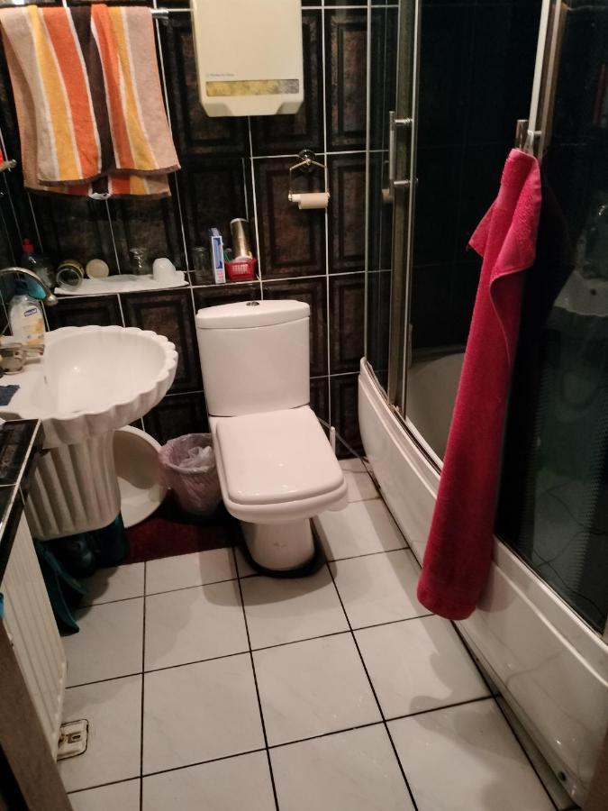 Pokoje Kwatery Noclegi 690490890 Konin  Zewnętrze zdjęcie